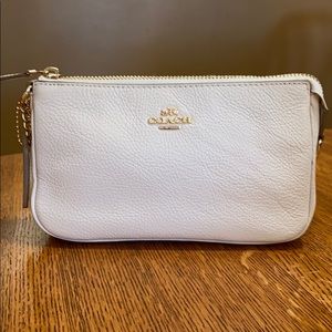 Coach White and Gold Leather Wristlet Bag